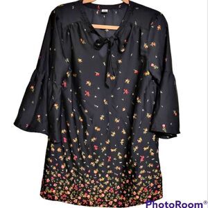 Old Navy Black Floral Blouse, Size S